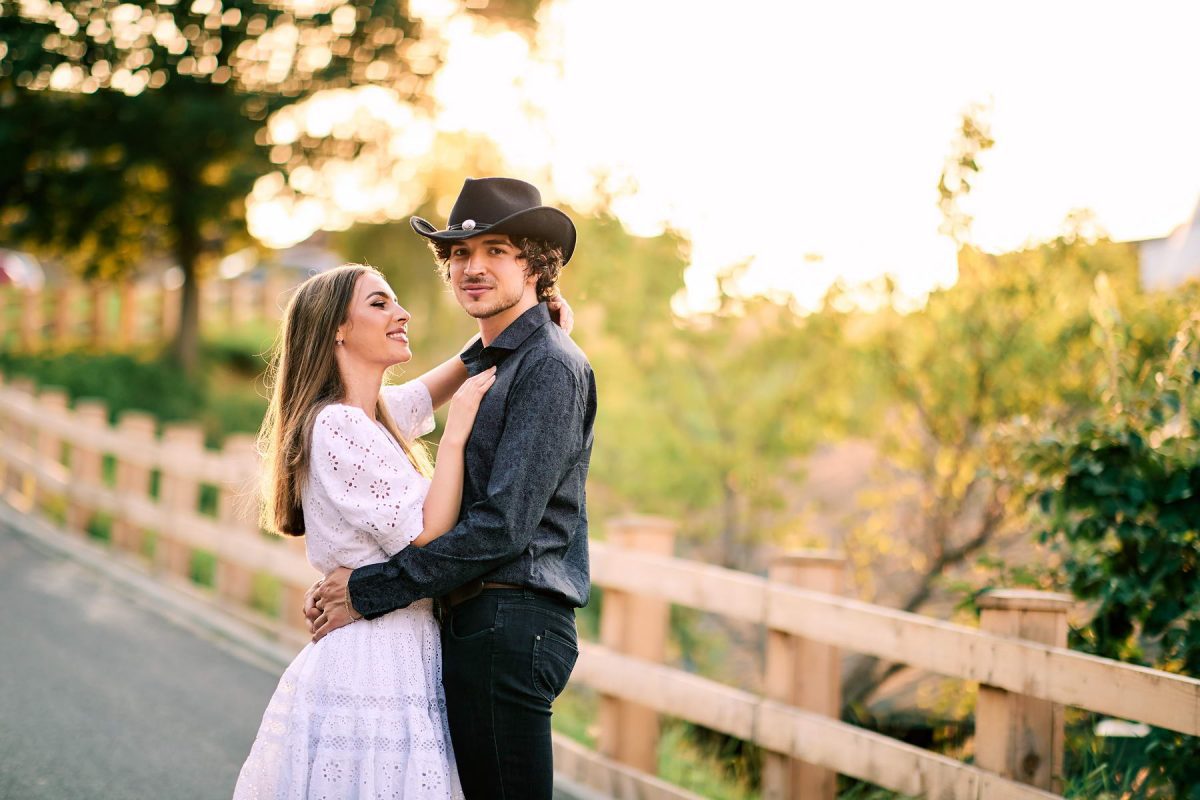 Western Save The Date Photoshoot (9)