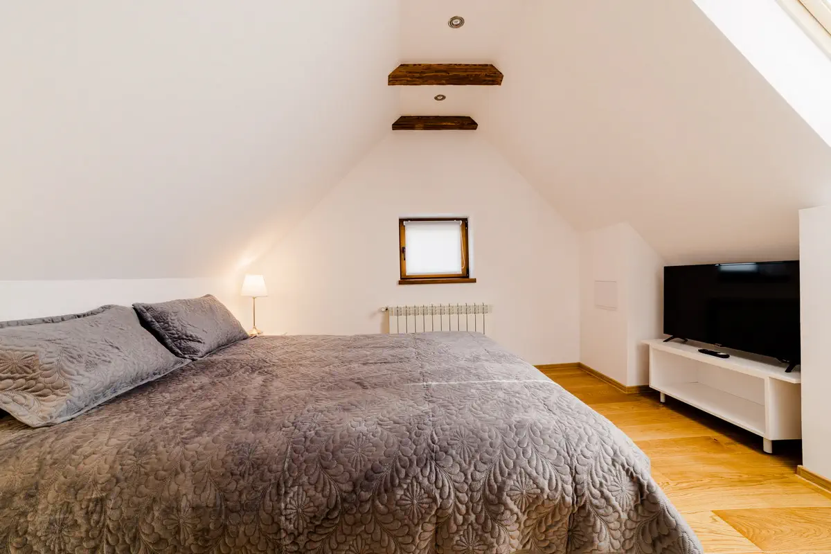 Fotograf Apartament In Regim Booking (31)