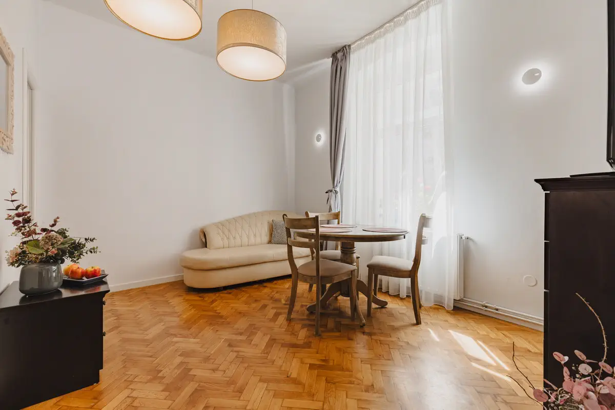 Fotograf Proprietate De Inchiriat In Brasov (34)