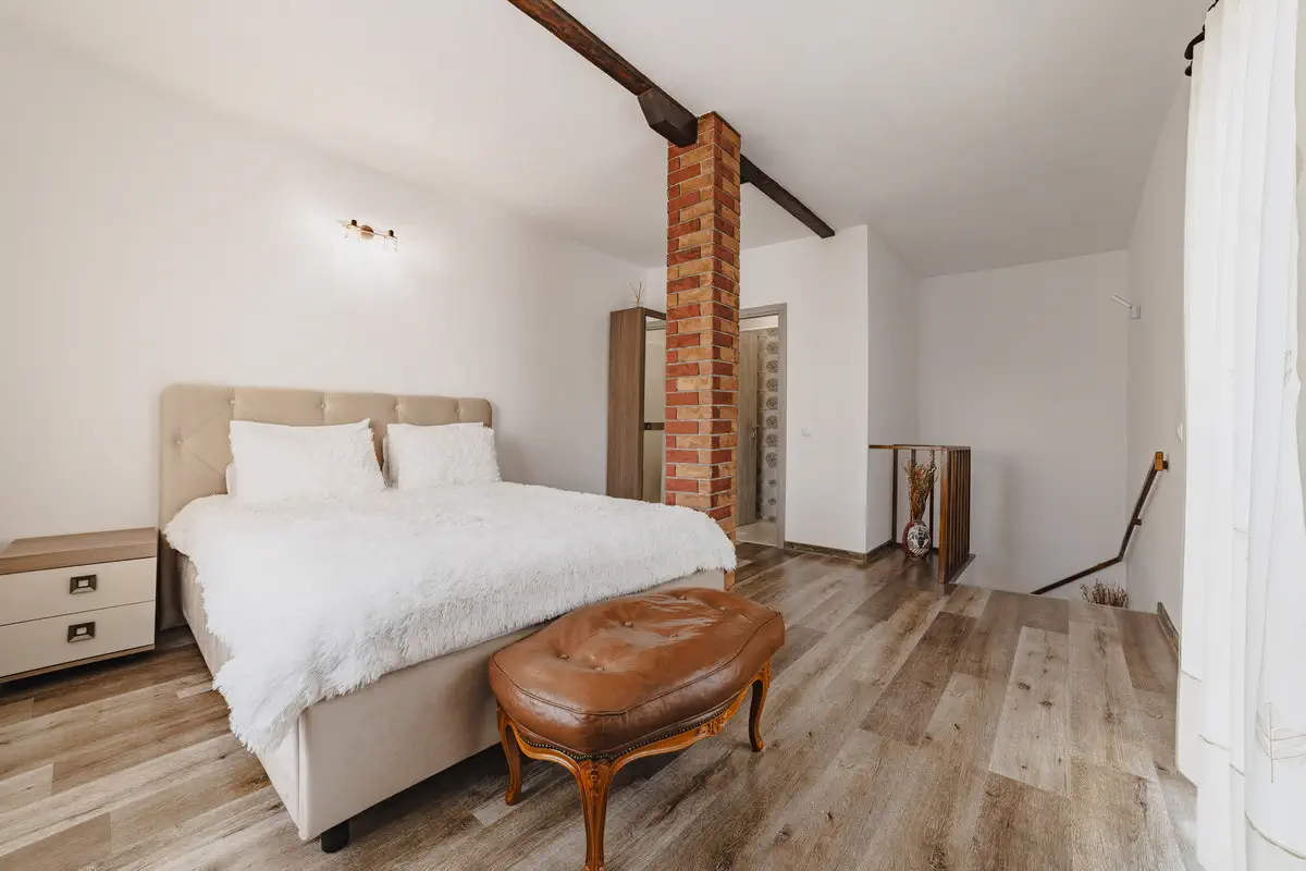 Fotografie Hoteluri Si Pensiuni Horeca In Brasov (12)