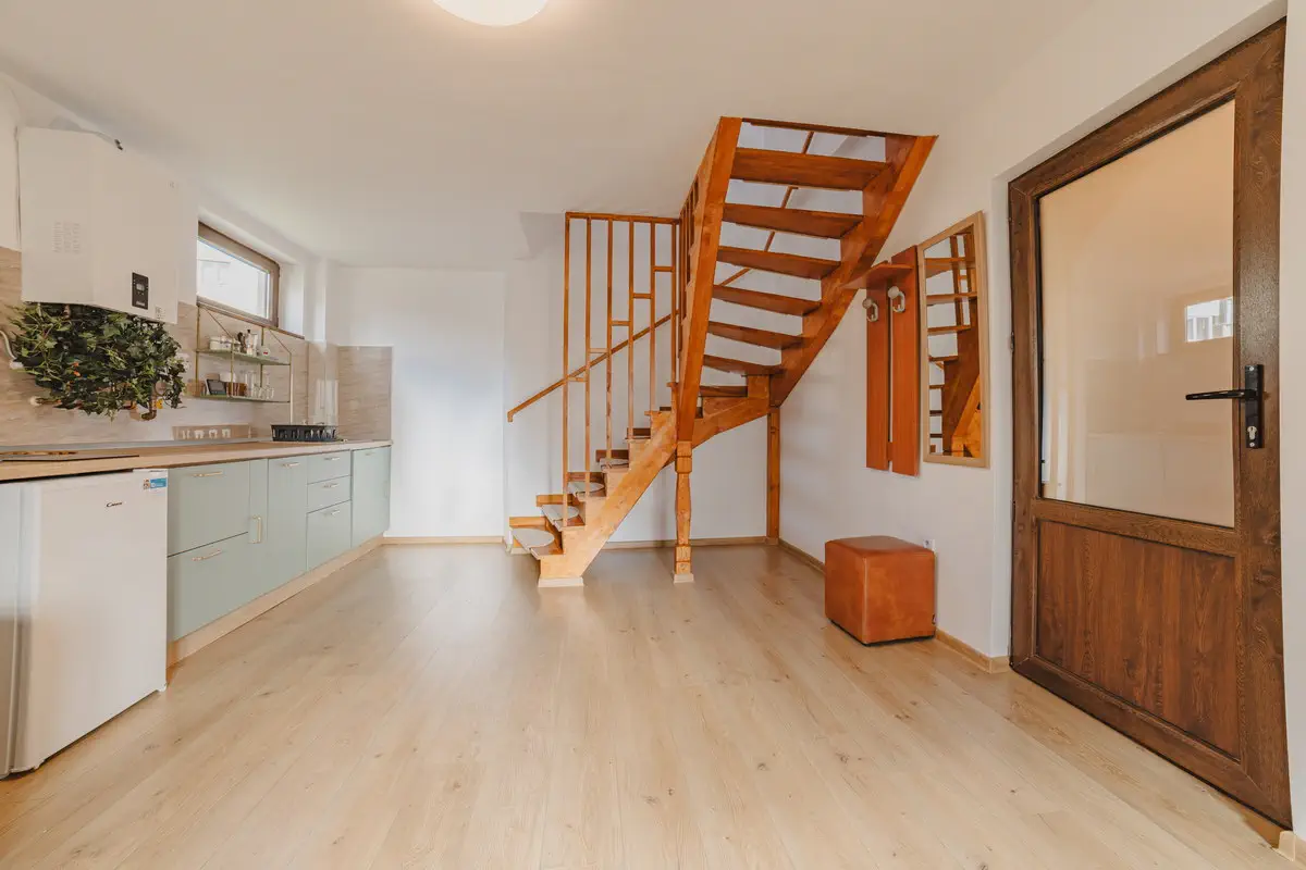 Fotografie Hoteluri Si Pensiuni Horeca In Brasov (13)