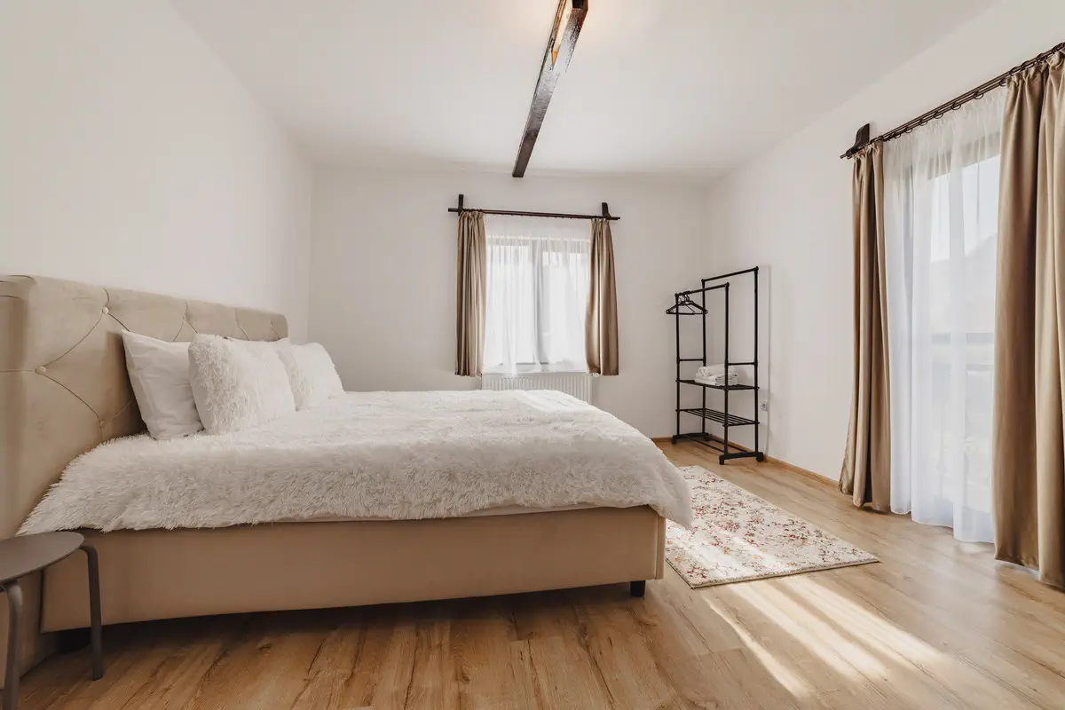 Fotografie Hoteluri Si Pensiuni Horeca In Brasov (15)