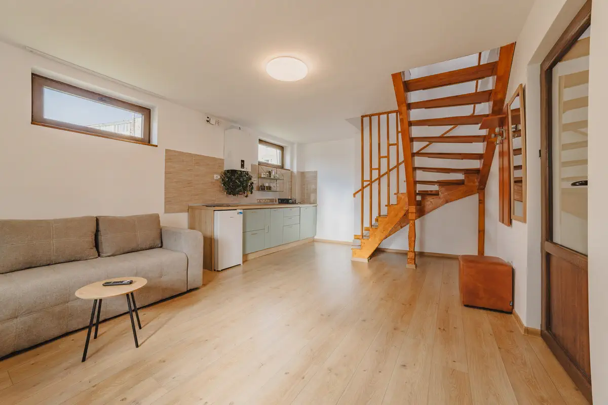 Fotografie Hoteluri Si Pensiuni Horeca In Brasov (16)