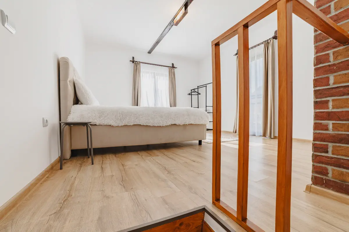 Fotografie Hoteluri Si Pensiuni Horeca In Brasov (17)