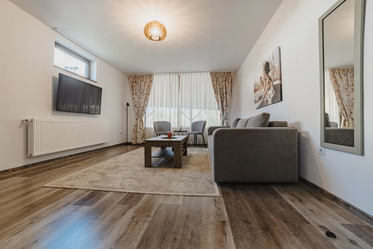 Fotografie Hoteluri Si Pensiuni Horeca In Brasov (3)