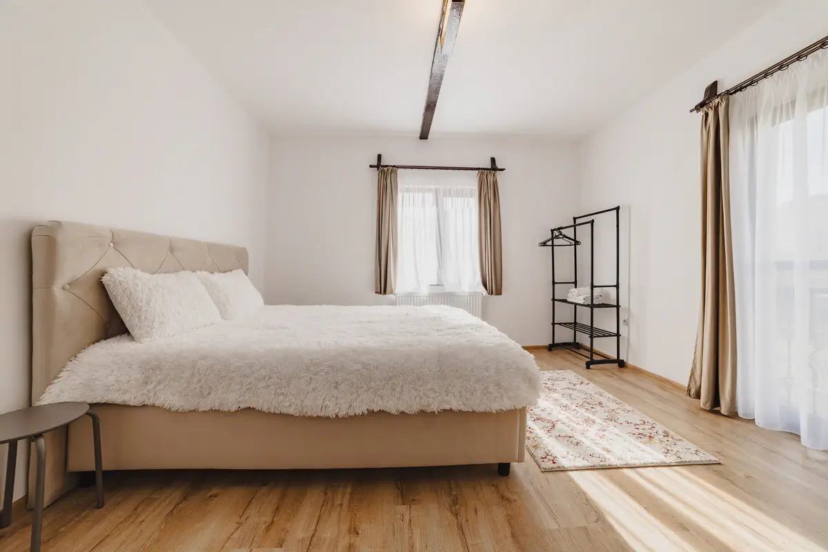 Fotografie Hoteluri Si Pensiuni Horeca In Brasov (31)