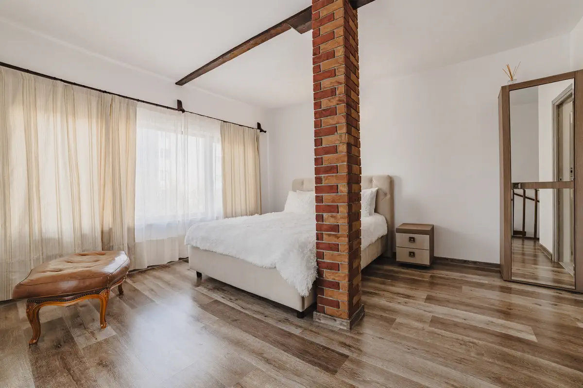 Fotografie Hoteluri Si Pensiuni Horeca In Brasov (5)