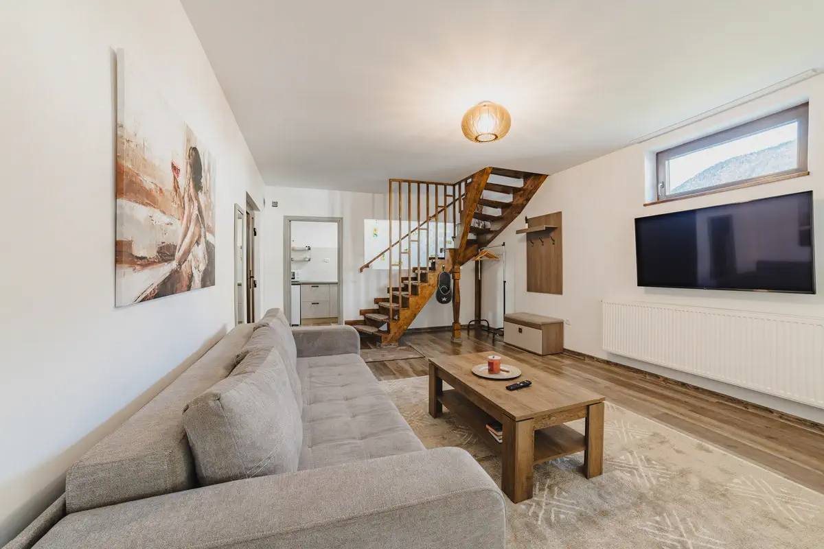 Fotografie Hoteluri Si Pensiuni Horeca In Brasov (7)