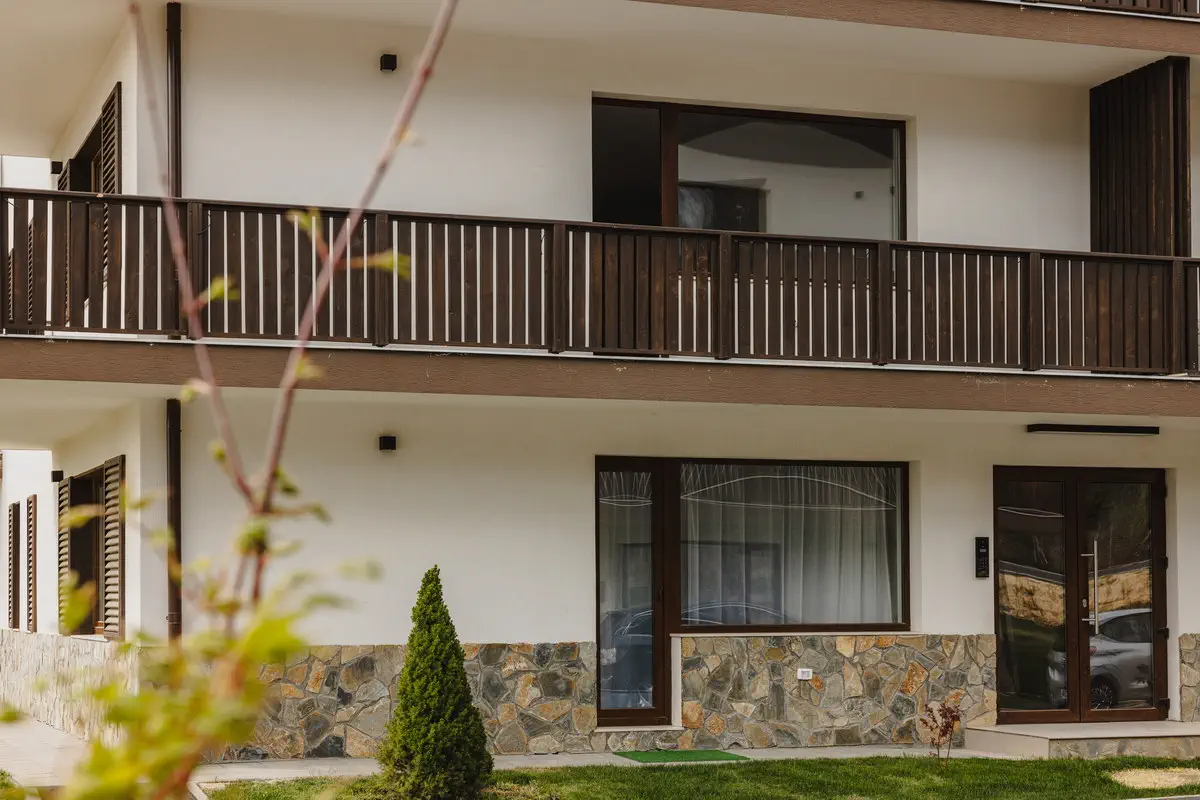 Fotografii Inchiriere Airbnb In Brasov (3)