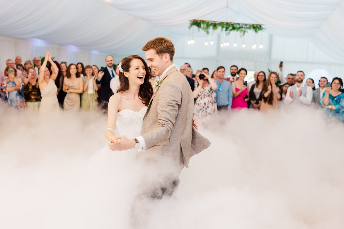 melodie dansul mirilor