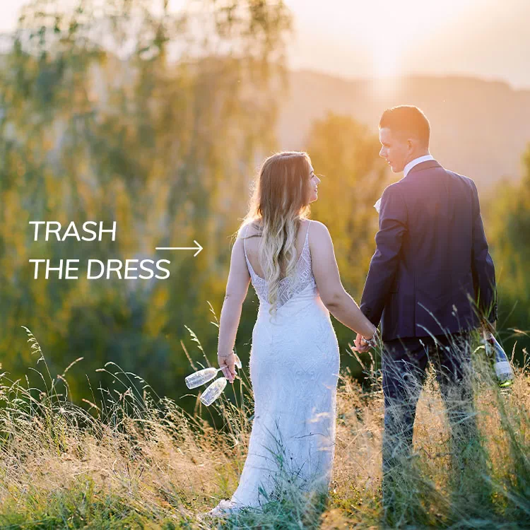 Fotografii Trash The Dress