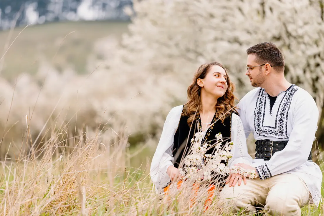 Sedinta Foto Cuplu Cu Pomi Infloriti La Brasov (5)